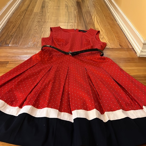 Tommy Hillfiger dress - Picture 2 of 9